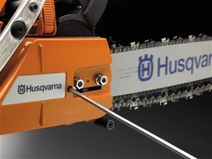Husqvarna 140 chain saw